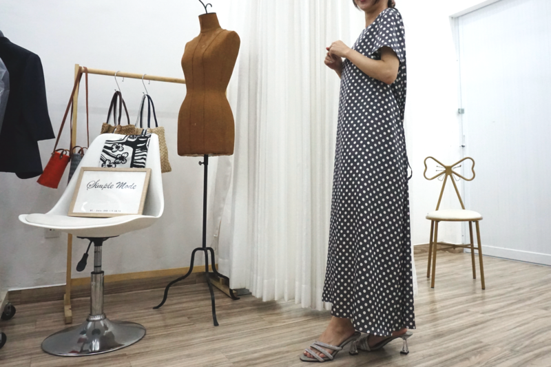 Simple Mode】新規オープン記念セール実施中！高品質な婦人服を